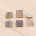 Pietre preziose in agata grigia a forma di piramide con trama naturale per gioielli - Agata Grigia