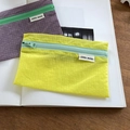 Estuches organizadores de nailon amarillos y morados con cremalleras verde menta - Amarillo