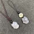 Fuchshänger aus lila und grauem Achat mit handgewebten Ketten und Perlen - Halskette / Grau