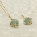 Handmade gold wire tree of life heart pendant necklace with green aventurine stones - Aventurine (Green Chips)