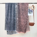 Écharpe femme à motif cachemire avec dégradé de gris et rose orange pastel - 180cmx85cm / Gris