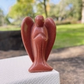Polierte 2 Zoll rote Goldfluss Engel Statue Figur mit glitzernden Metallfunken - Goldstein (2 Zoll Goldstein 1 STK (Synthetisch))
