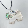 Pendentif éléphant en nacre blanche et coquille d'abalone avec cordon noir ajustable - Style 4 Éléphant