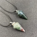 Pendentif conique en agate mousse naturelle avec cordon en corde tressée noire - Agate d'Inde