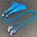 Zwei tiefblaue Quasten-Anhänger mit Magatama-Sodalith-Stein für Taschen oder Autos - Blauer Punkt Jaspis