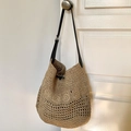 Handgefertigte Strandtasche in Khaki mit Blumenmuster und schwarzem Leder-Schultergurt - Groß (Mit Innentasche) / Khaki