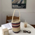 Sac seau en paille tissé avec rayures rouges et bleues et poignées pour plage d'été - Rayures Colorées