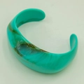 Retro marble-patterned acrylic cuff bracelet in turquoise and brown minimalist style - Lake Blue/Marble Green