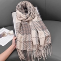 Dicker Hahnentritt- und Streifen-Schal aus Kaschmirimitat mit Fransen in Beige/Braun - 180cmx65cm / Graubeige
