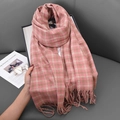 Retro-Schal mit rosa-braunem Karomuster, Kaschmir-Haptik und Quasten für den Winter - 65*180CM / Himbeerrosa