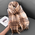 Sciarpa retrò a quadri beige e cammello con eleganti frange per il calore invernale - Cachi