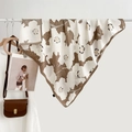 Carré de soie aux motifs floraux marron vintage sur fond beige avec sac en cuir assorti - Fond Café Clair Fleurs Blanches