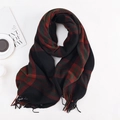 Sciarpa classica a quadri rossi, neri e verdi con lunghe frange e sensazione simile al cashmere - Verde Scuro