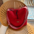 Rode pluche crossbodytas met geruite riem en Star-picking lederen logopatch - Rode pluche crossbodytas met hoornen knoop