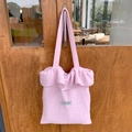 Sac fourre-tout rose clair à volants en tissu seersucker avec étiquette tendance - Rose
