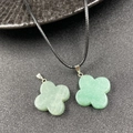 Minimalistische groene halfedelsteen klaver hanger met zwart gevlochten koordketting - Groene Aventurijn