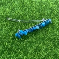 Fermaglio per capelli in pietra naturale blu con filo metallico fatto a mano su molla - Cianite
