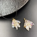 Irregular wire-wrapped necklace with purple amethyst stone and white baroque pearls - Pearl Style B