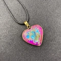 Heart-shaped emperor stone pendant necklace in vibrant pink and blue with gold trim - Rose Red and Blue Style
