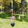Pendentif Arbre de Vie aux Sept Chakras en pierre de Grès bleu sur fond de nature - Pierre de Sable Bleue