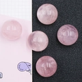 Set aus fünf 25mm polierten Rosenquarz-Kugeln mit glatter, glänzender Oberfläche - Rosenquarz