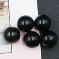Set mit fünf polierten schwarzen 25mm massiven Kugeln aus glattem Naturstein oder Obsidian - Obsidian