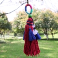 Porte-clés bohème avec pompons colorés et pendentif en pierre d'améthyste violette - Rouge (Style B)