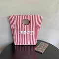 Borsa tote minimalista in tela a righe rosse e bianche con manici scavati e scritte - Borsa Bento cupere / Righe Rosa