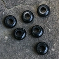 Lot de 6 perles en agate noire polie avec de grands trous pour la création de bijoux - Obsidienne (1 Pièce)