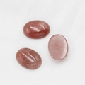 Tre pietre cabochon ovali in quarzo fragola con inclusioni naturali per gioielli fai da te - Quarzo Fragola