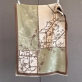 Détails d'une écharpe tissée aspect cachemire avec motif floral oriental et bords frangés - 190*68cm / Vert Matcha (GSJ-590-Matcha)