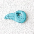Carved sky blue turquoise bird head pendant with natural black matrix veins for jewelry DIY - Blue Turquoise (Synthetic)