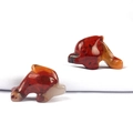 Mini statuine di delfini in diaspro rosso naturale e agata con venature minerali uniche - Giada colorata