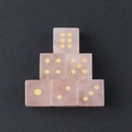 Set de 6 dados de cuarzo rosa natural con puntos dorados para juego y decoración - Cuarzo rosa