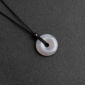 Collana con ciondolo a ciambella in agata viola chiaro naturale e cordino intrecciato - Agata Grigia