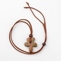 Collier pendentif fleur en unakite avec cordon en daim marron et perles en bois - Unakite