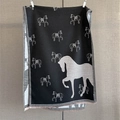 Dettaglio sciarpa effetto cashmere con silhouette di cavallo pied-de-poule e frange - 185*65cm / Nero (GSJ-556-Nero)