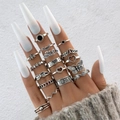15-piece vintage silver ring set featuring butterfly, moon and heart elements - Butterfly & Bee Moon Phase Drip Oil Vintage Silver Style (26421-silver)