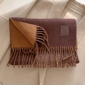 Dual-color wool scarf in dark coffee and camel with elegant fringe and leather logo tag - 33x185cm / Chestnut