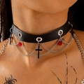 Choker punk gotico nero con catene argento, croce nera e perline rosse vivaci - Stile Multistrato Croce Rossa (27047-black)