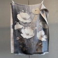 Elegant floral cashmere-feel shawl with large white poppy prints and delicate frayed edges - Black and Gray