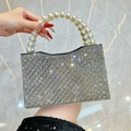 Elegante borsa da sera con strass argentati e manico in perle finte per cerimonie - Nero