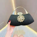 Elegante pochette da sera nera con paillettes, fiore di cristallo e manico d'argento - Nero