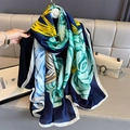 Elegante scialle in raso di seta con stampa floreale blu e gialla per protezione solare - Blu (F-449)