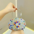 Runde silberne Abend-Clutch mit bunten Edelsteinen und glänzenden Strasssteinen - Silber Basis Bunter Zirkon