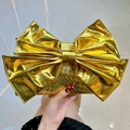 Elegante bolso de mano dorado con lazo, grabado de cocodrilo y cremallera de metal - Dorado