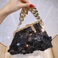 Elegante borsa da sera con paillettes nere con catena dorata e chiusura vintage - Nero