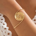 Set collana con ciondolo a spirale dorata e bracciale rigido con finitura lucida a specchio - Bracciale a Polsino Aperto a Spirale Oro (29267-1-G)