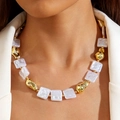 Collar moderno de varias capas con perlas blancas cuadradas y cuentas de oro irregulares - Estilo de cuentas cuadradas de oro blanco (30340-nek-G white) / Oro blanco