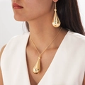 Ensemble de bijoux géométriques en forme de larme dorée avec collier à pendentif et boucles - Grand Style Doré (29135-G)